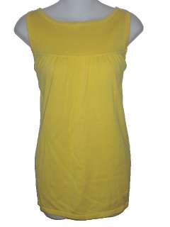 cute sleeveless top by Pria ladies size Medium. Flows away from the 