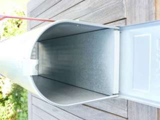 Briefkasten U.S. mail postbox in Nordrhein Westfalen   Kaarst 