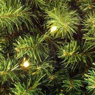 PRE LIT ARTIFICIAL CHRISTMAS TREE / 400 CLEAR LIGHTS / 6.5 FT  