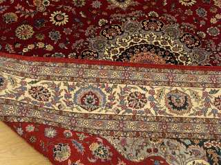 6x9 Handmade Wool / Silk Very Fine Persian Isfahan Rug  