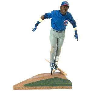    McFarlane MLB   Sammy Sosa 12 Action Figure Toys & Games