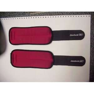 Reebok Adjustable Ankle Weights 3 lbs each Sports 