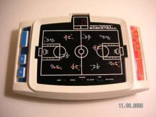 Tomy Electronics BASKETBALL Vintage Electronic Handheld Hand Held Game 