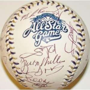   Mike Piazza Ball   2002 NL All Star Team 28   Autographed Baseballs