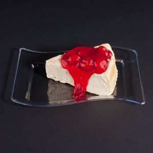  Wavetrends Clear Plastic Dessert Plate 5 1/2 x 7 1/2 