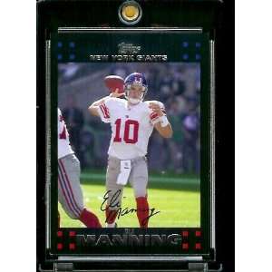 2007 Topps Football # 30 Eli Manning   New York Giants   NFL Trading 